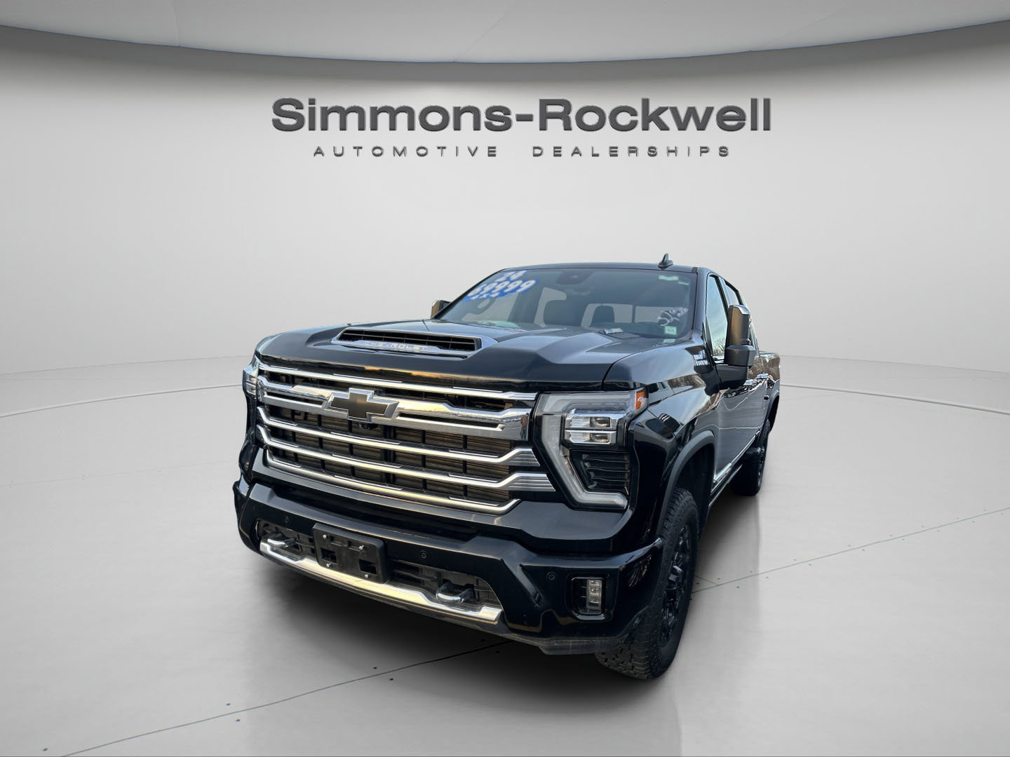 Used 2024 Chevrolet Silverado 2500 High Country w/ Technology Package image 3