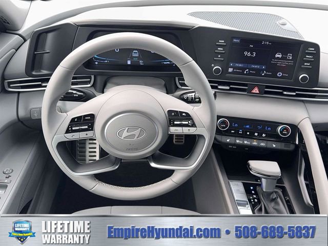 New 2026 Hyundai Elantra SEL Sport Premium FWD image 17