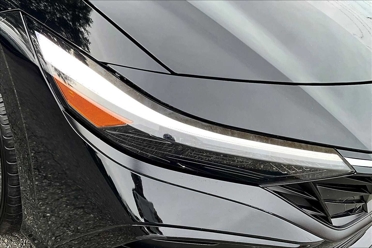 Used 2024 Hyundai Elantra SEL w/ Convenience Package image 27