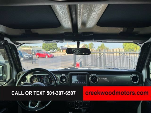 Used 2020 Jeep Gladiator Overland w/ Safety Group AWD/4WD image 14