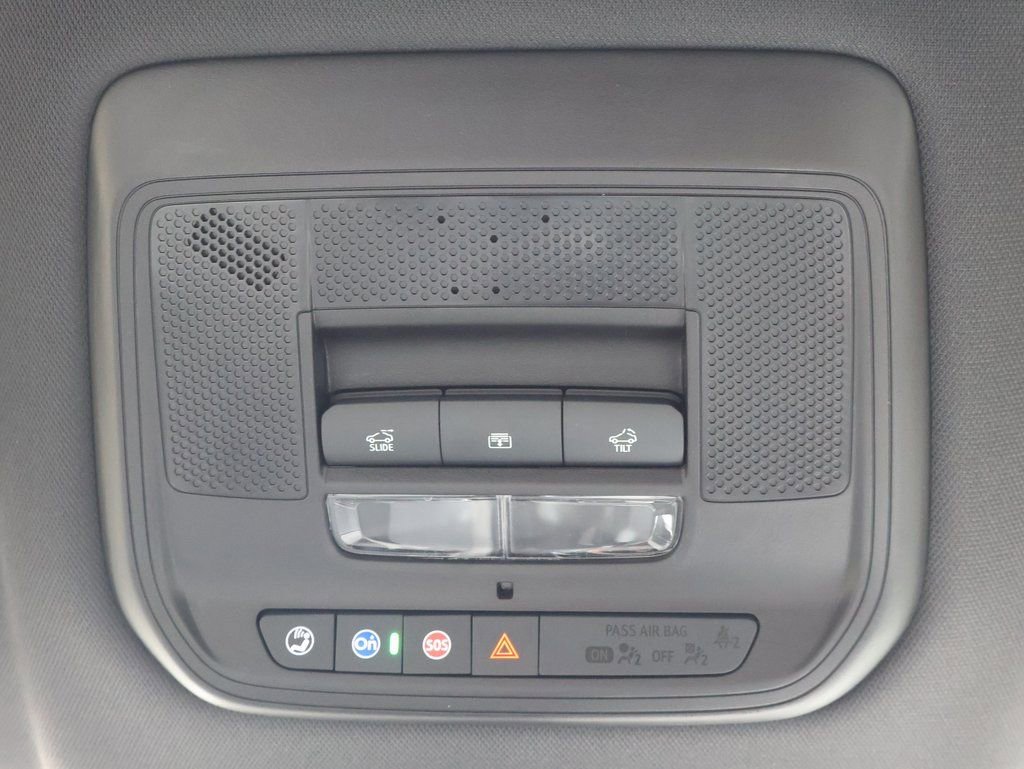 New 2026 Chevrolet Equinox EV LT image 28