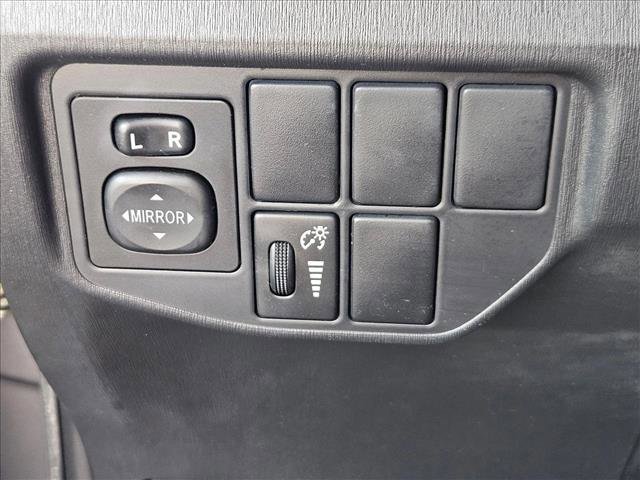 Used 2015 Toyota Prius Two image 13