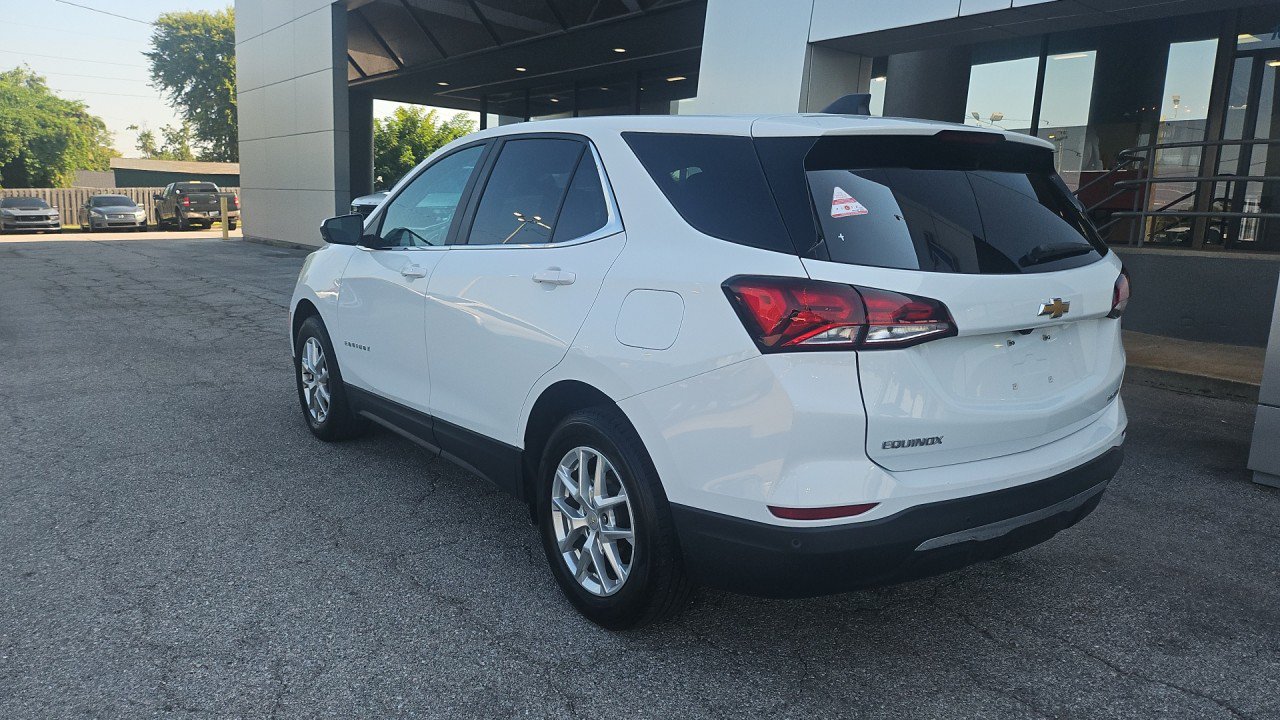 Used 2024 Chevrolet Equinox LT AWD/4WD image 4