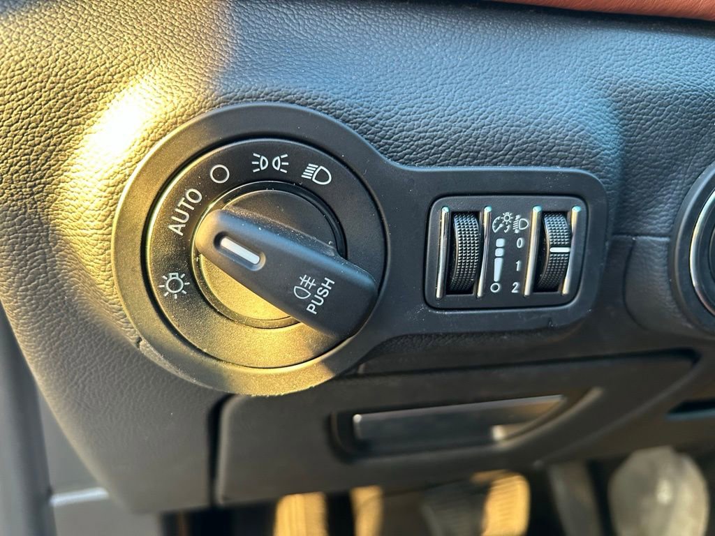 Used 2018 Maserati Ghibli S Q4 AWD/4WD image 18