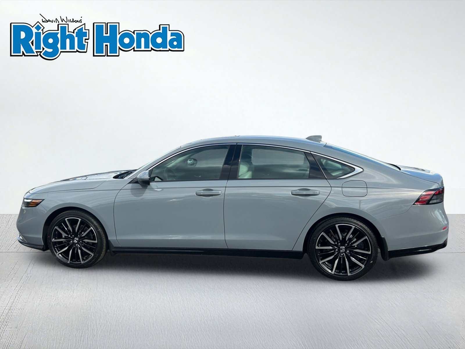 New 2026 Honda Accord Touring image 3