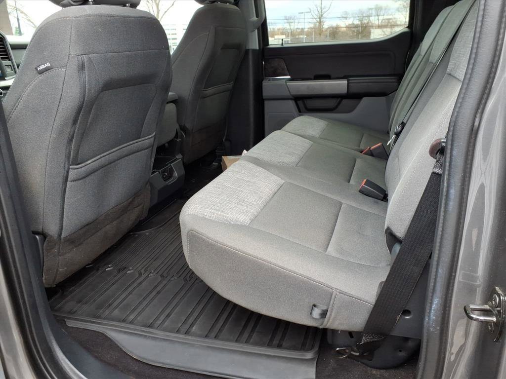 Used 2022 Ford F150 XLT w/ Equipment Group 302A High image 11