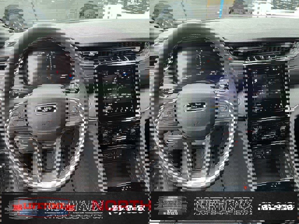 New 2025 Jeep Grand Cherokee L Altitude image 8