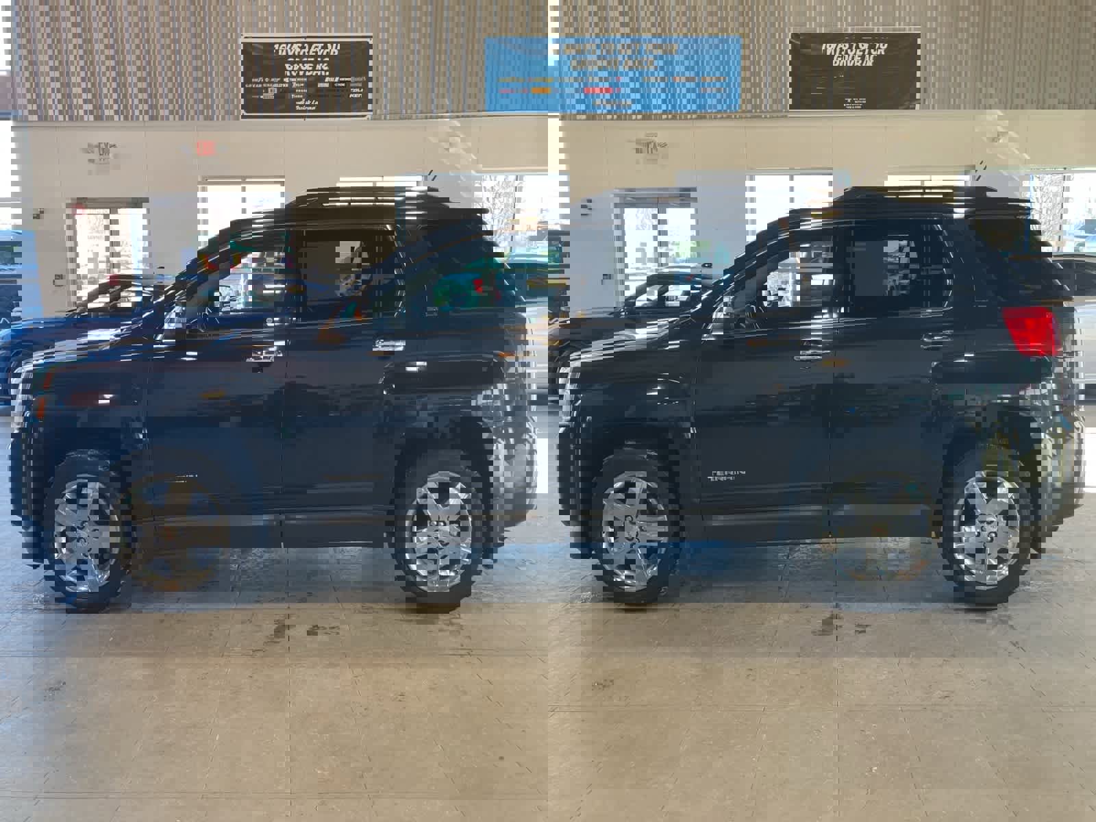 Used 2013 GMC Terrain SLT w/ LPO, Protection Package image 8