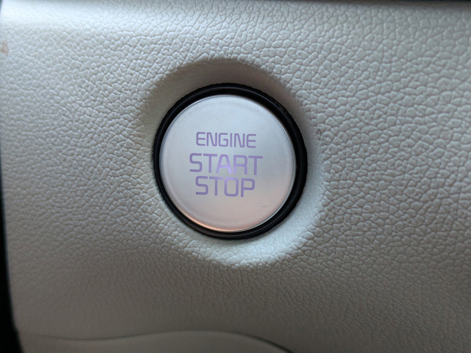 Certified 2025 Kia Sorento SX image 30
