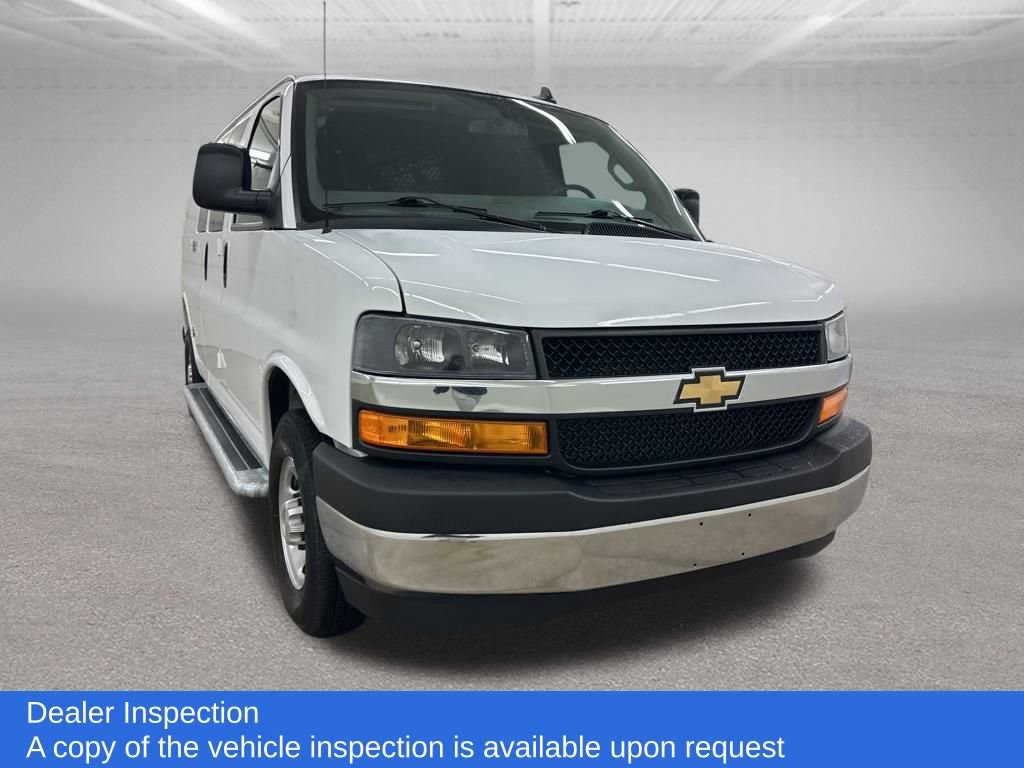 Used 2024 Chevrolet Express 2500 w/ Driver Convenience Package image 3