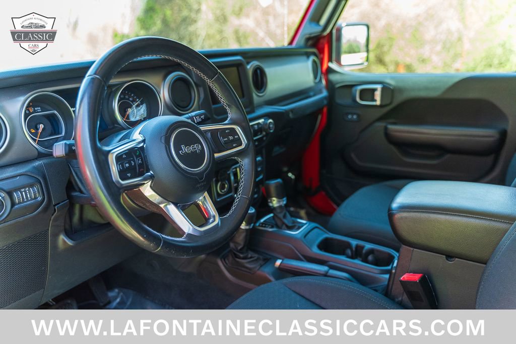 Used 2020 Jeep Gladiator Sport w/ Technology Group AWD/4WD image 8