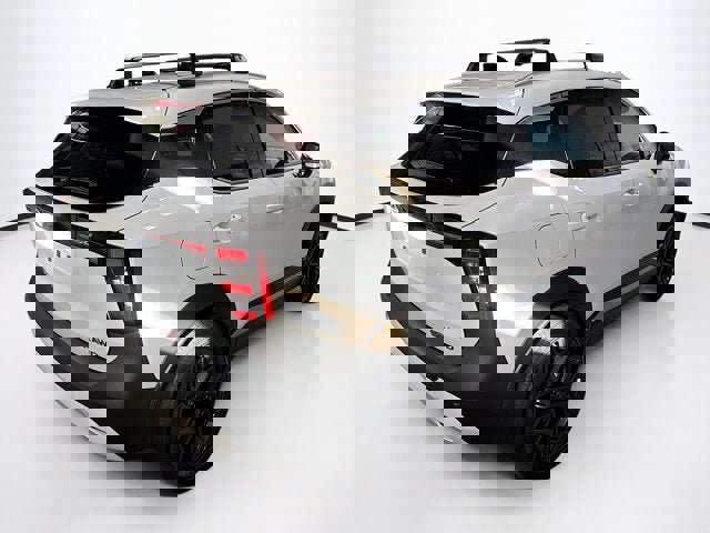 New 2026 Nissan Kicks SR w/ SR Premium Package image 5