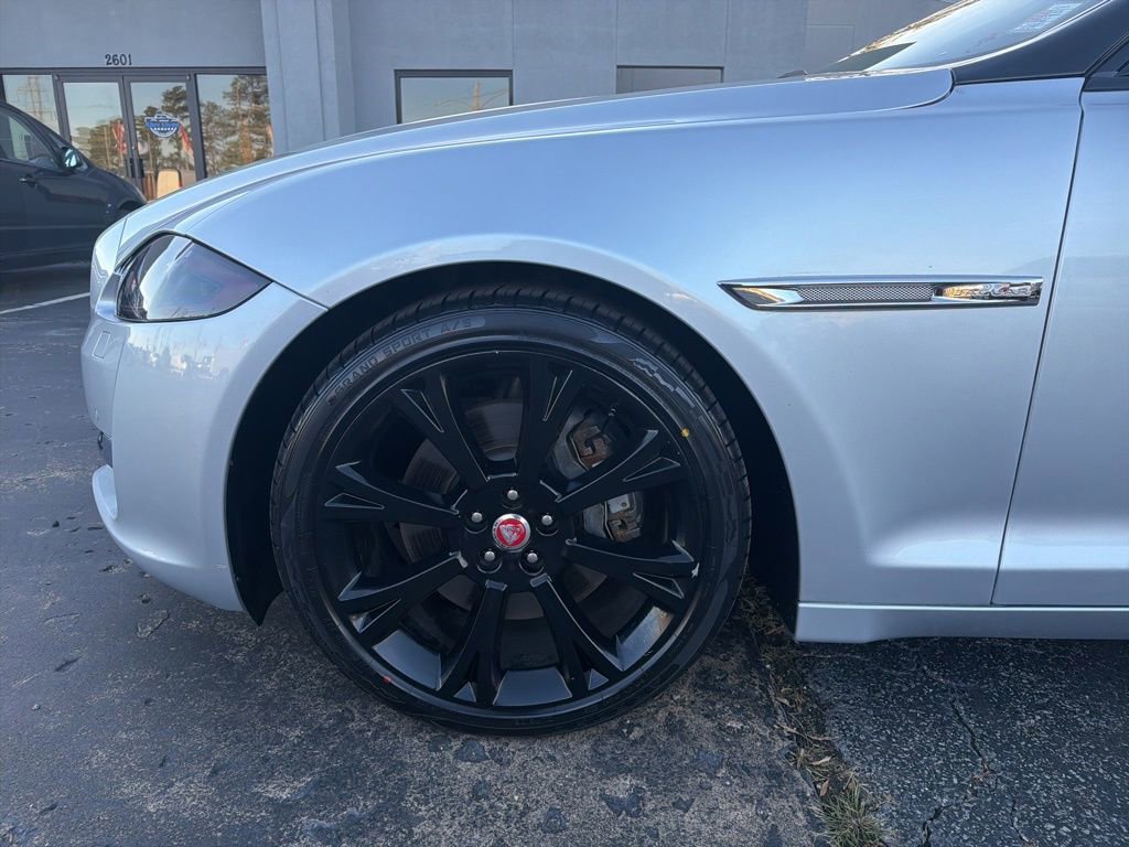 Used 2018 Jaguar XJ L Portfolio image 27
