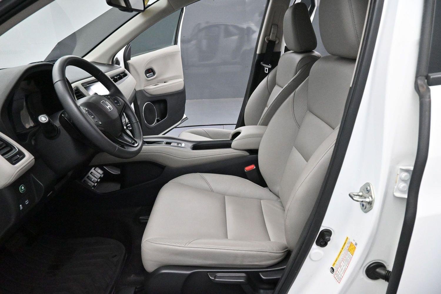 Used 2018 Honda HR-V EX-L image 12