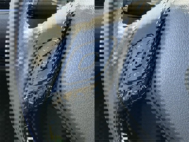 Used 2019 Toyota C-HR Limited image 14