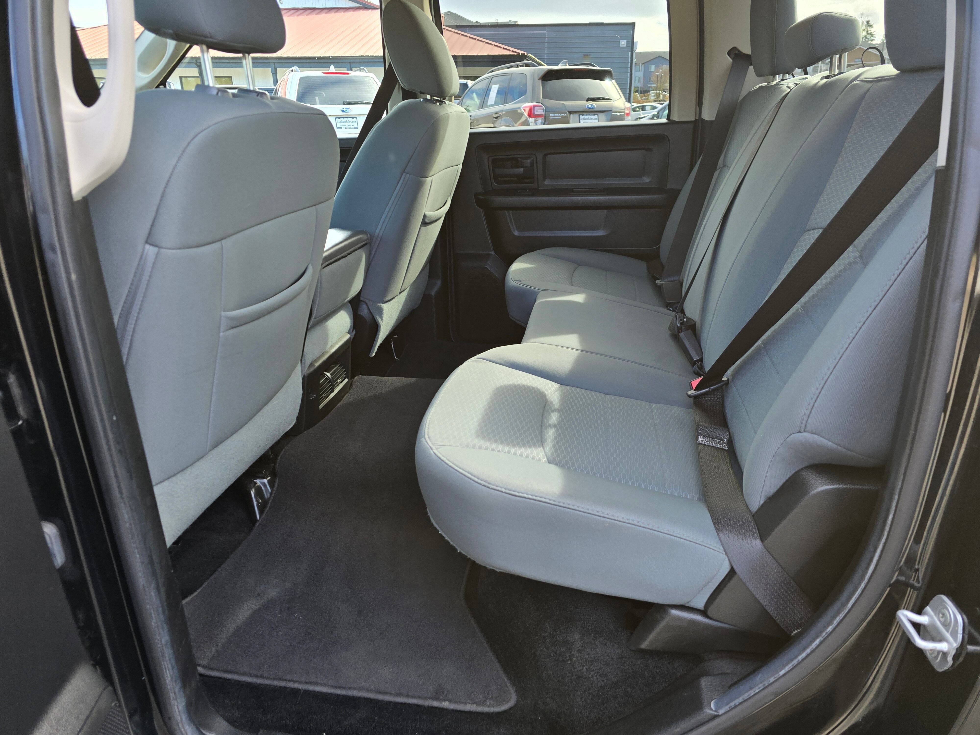 Used 2013 RAM 1500 ST w/ SXT Appearance Group AWD/4WD image 29