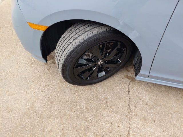 Used 2023 Honda Odyssey Sport image 38