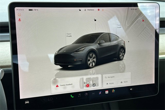 Used 2022 Tesla Model Y Long Range image 32