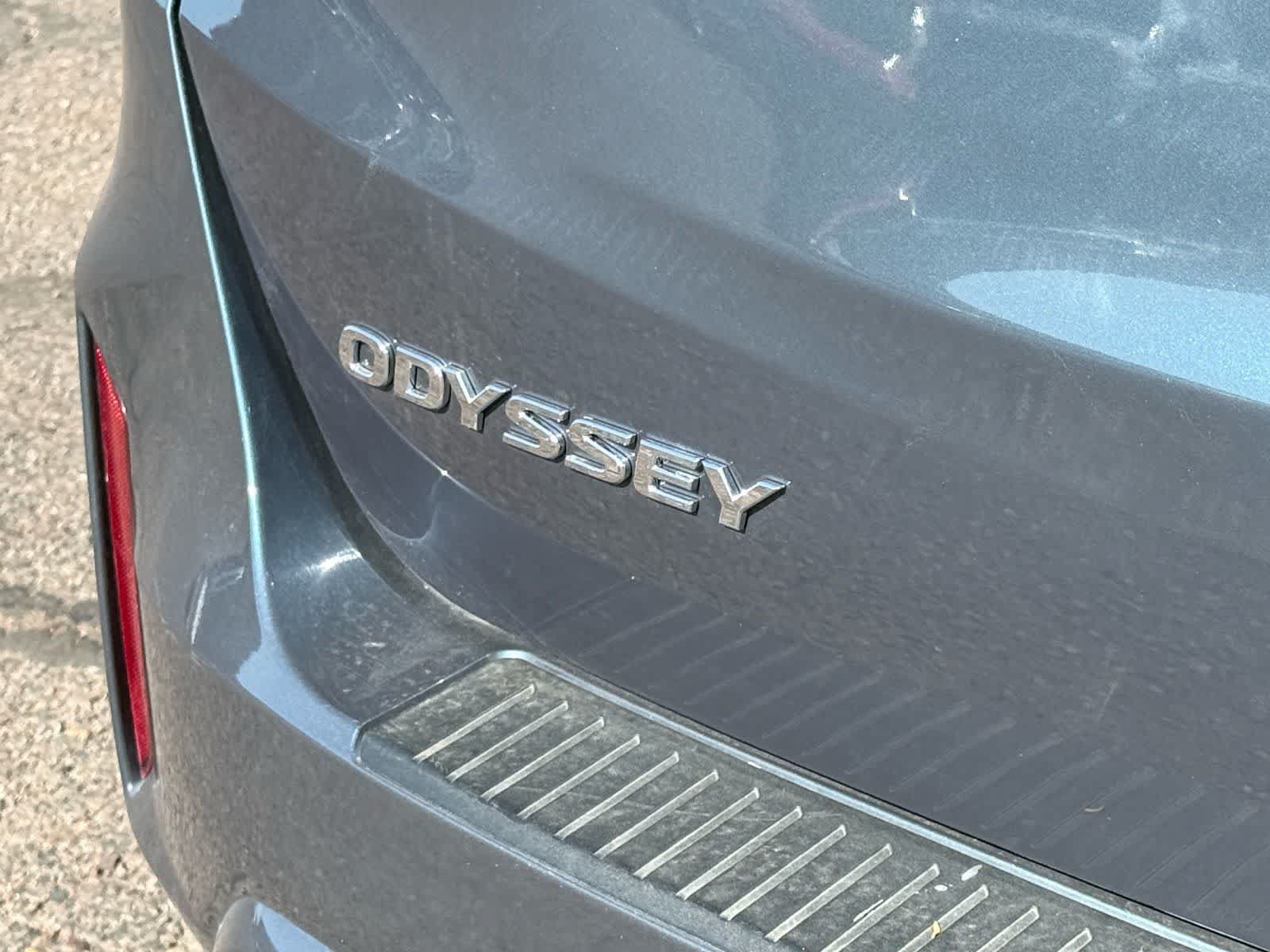 Used 2025 Honda Odyssey EX-L image 9