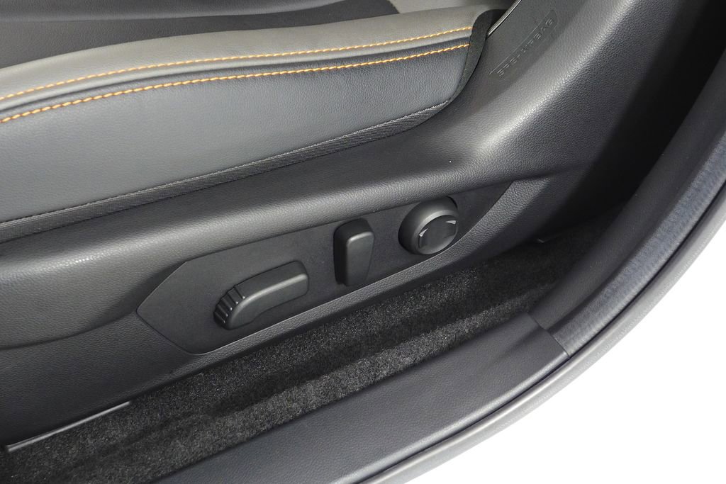 Certified 2025 Subaru Crosstrek 2.5i Limited w/ Crosstrek Mirror Package AWD/4WD image 23