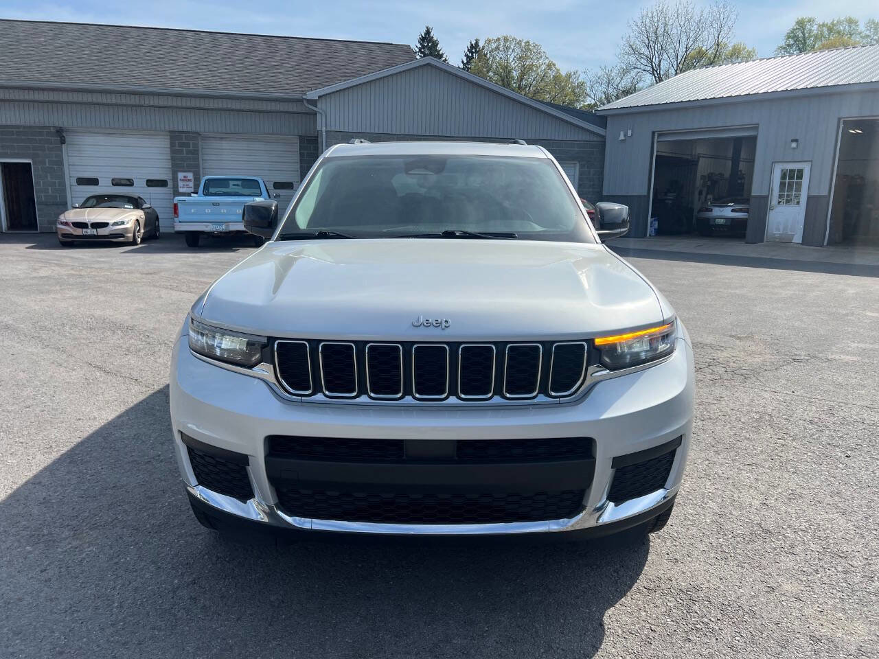 Used 2021 Jeep Grand Cherokee L Laredo w/ Luxury Tech Group I image 8