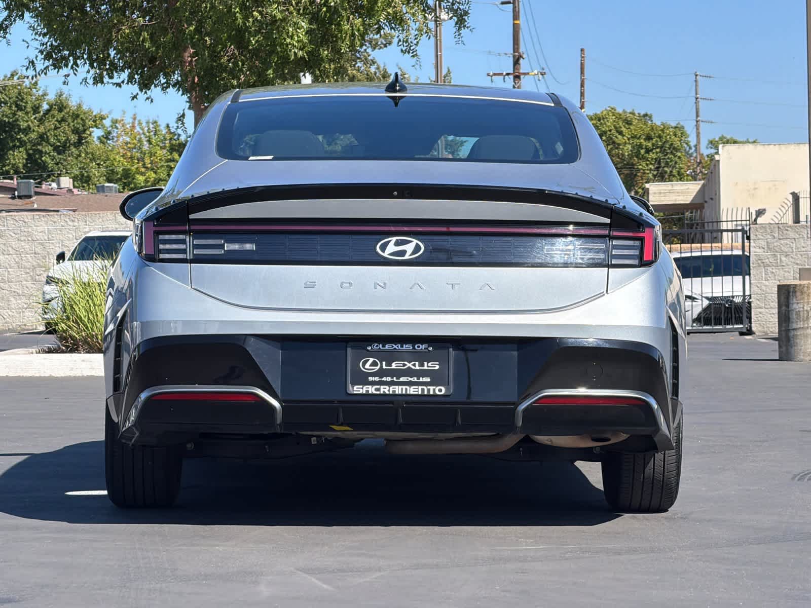 Used 2025 Hyundai Sonata SEL FWD image 8