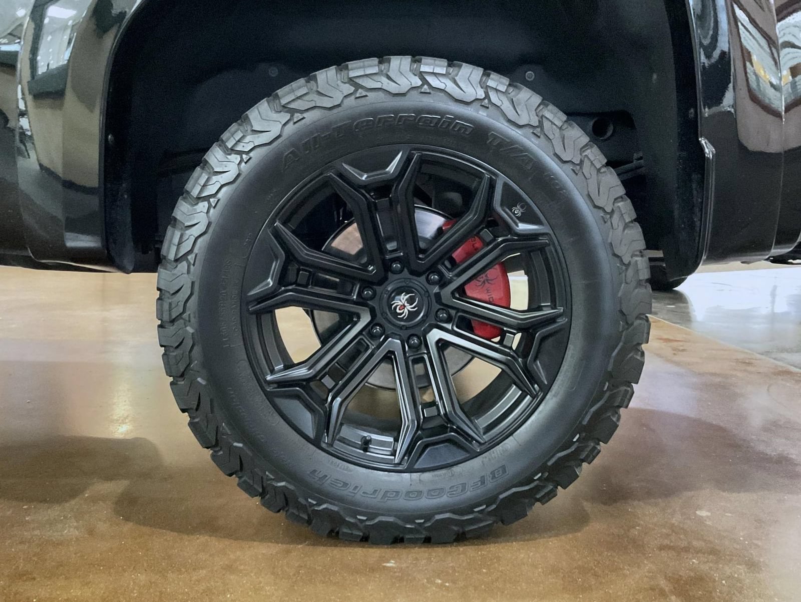 Used 2026 GMC Sierra 1500 AT4 w/ AT4 Premium Package AWD/4WD image 23
