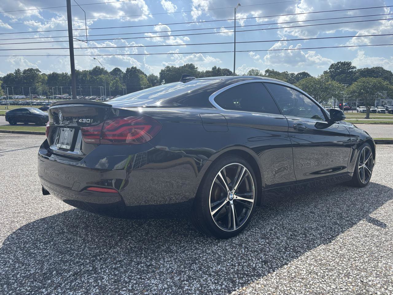 Used 2020 BMW 430i Coupe w/ Executive Package RWD image 9