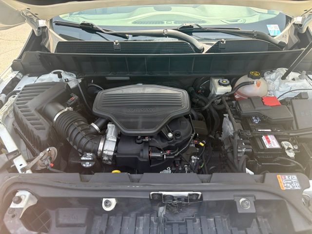Used 2017 GMC Acadia Denali w/ Technology Package FWD image 12