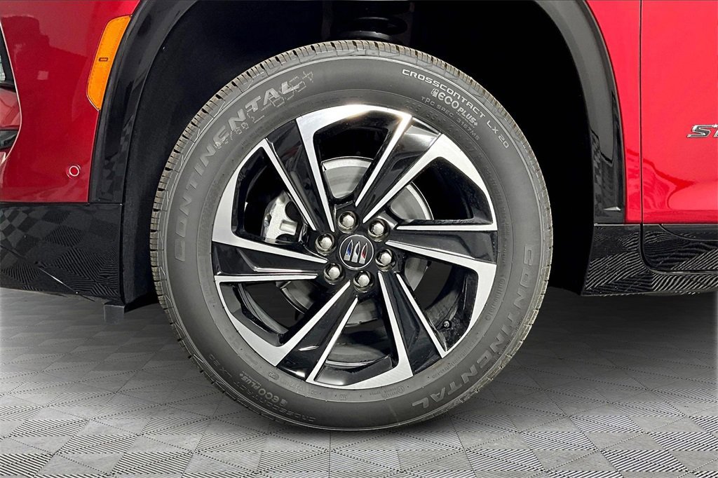 New 2026 Buick Enclave Sport Touring w/ Super Cruise Package image 12