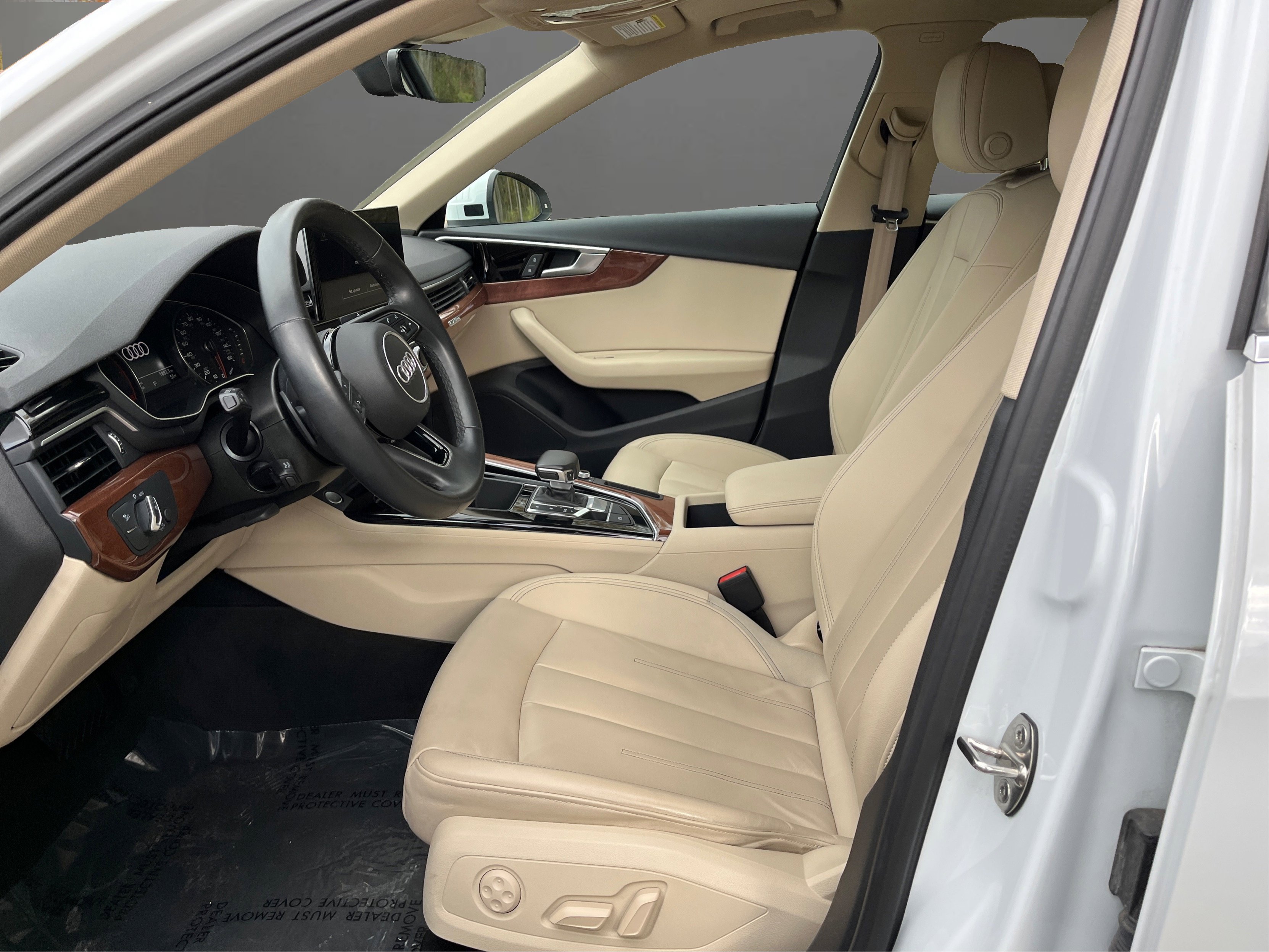 Used 2022 Audi A4 2.0T Premium w/ Convenience Package image 11