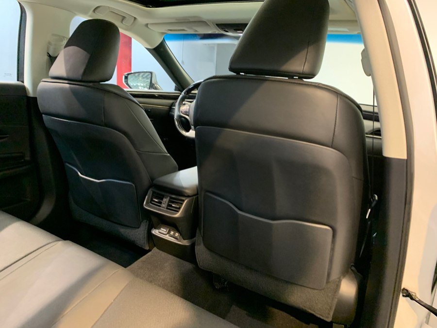 Used 2021 Lexus ES 250 w/ Premium Package AWD/4WD image 57
