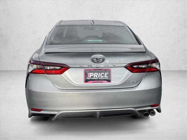 Used 2024 Toyota Camry SE FWD image 5