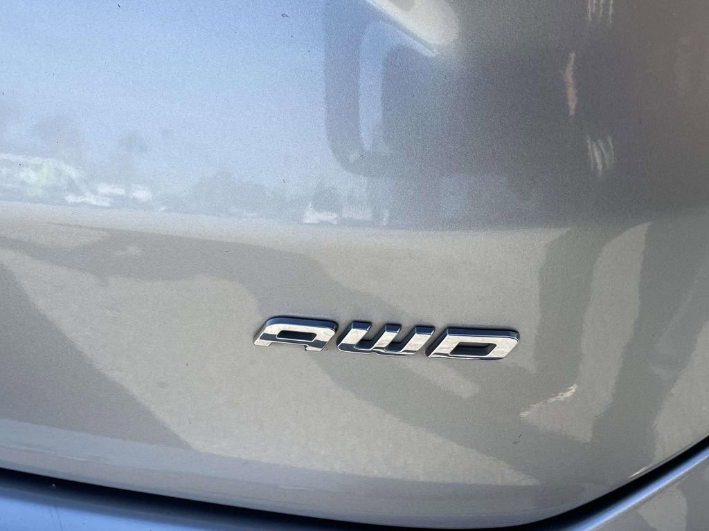 Certified 2023 Ford Edge SEL image 8