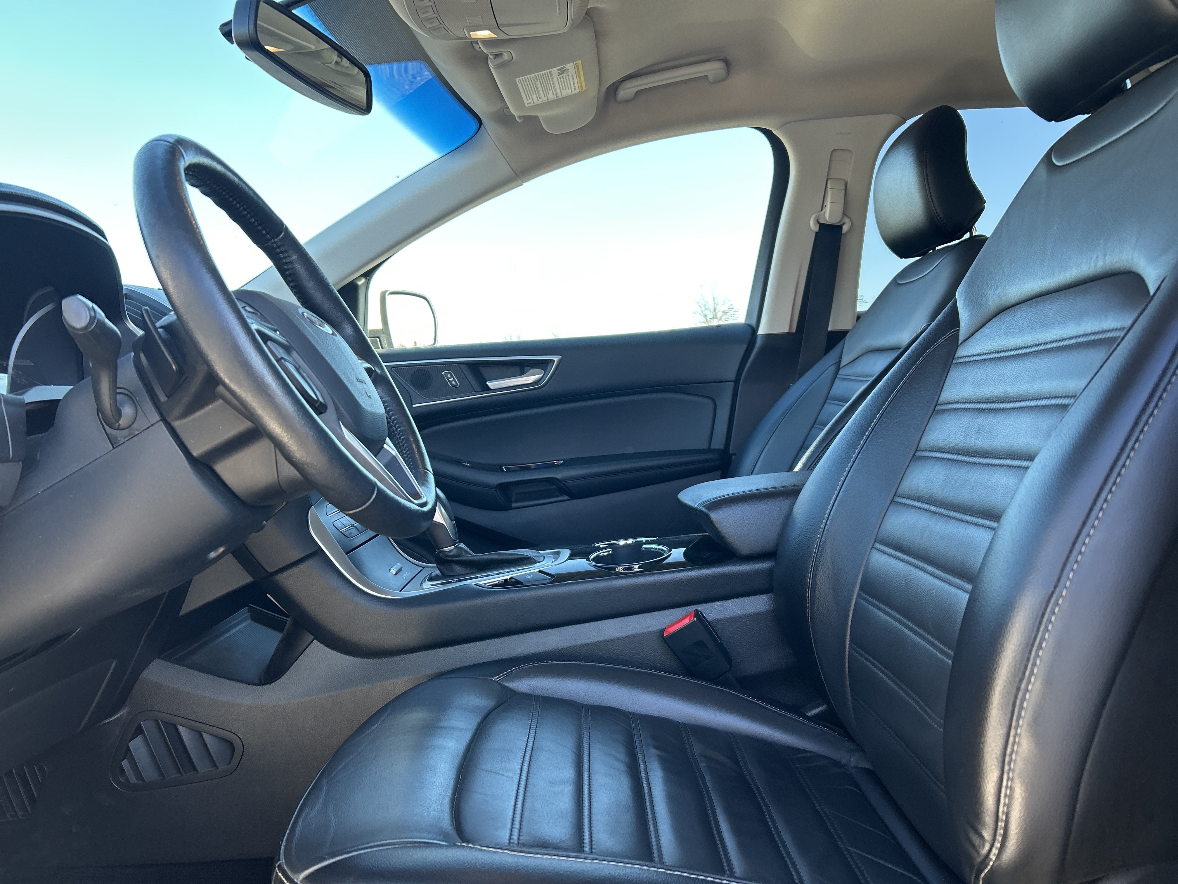 Used 2017 Ford Edge SEL w/ Equipment Group 201A AWD/4WD image 10