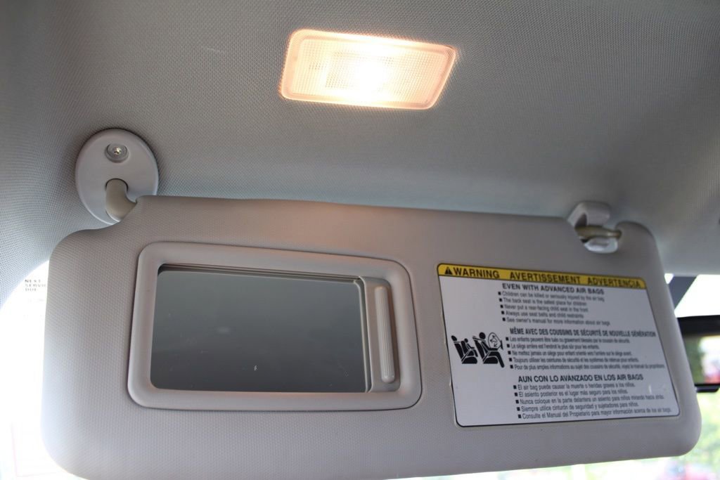 Used 2015 Toyota RAV4 LE image 35