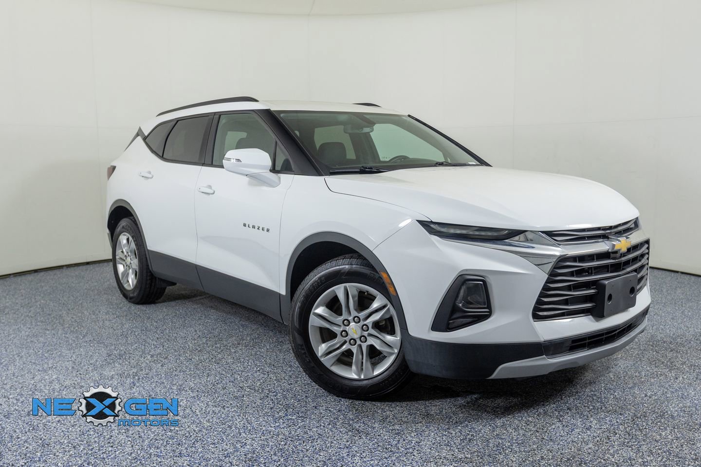Used 2019 Chevrolet Blazer LT image 1