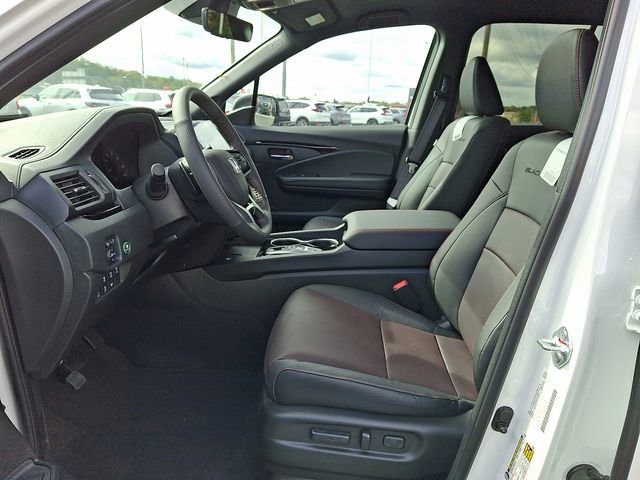 New 2026 Honda Ridgeline Black Edition image 11