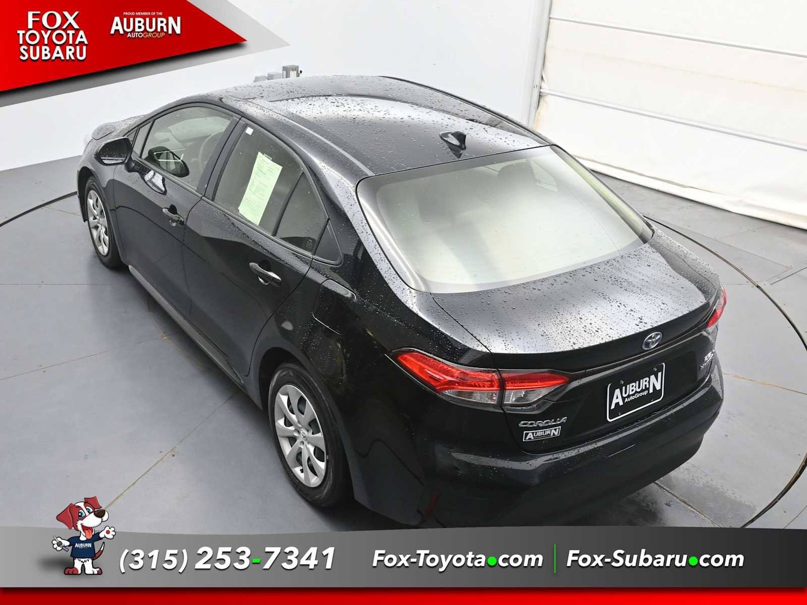 Used 2023 Toyota Corolla LE FWD image 28