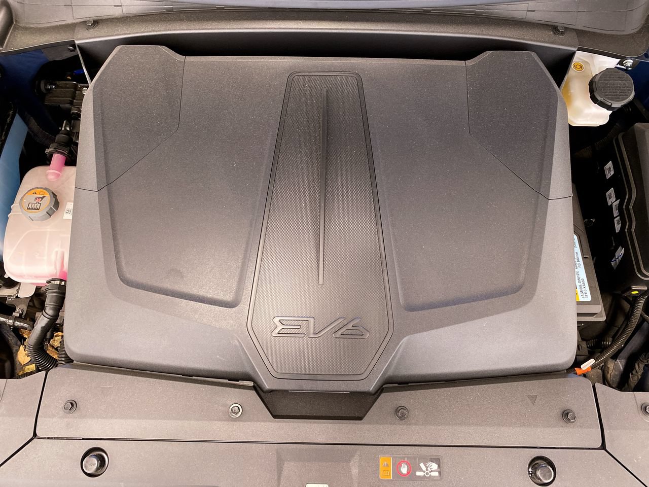 Certified 2025 Kia EV6 Light RWD image 14