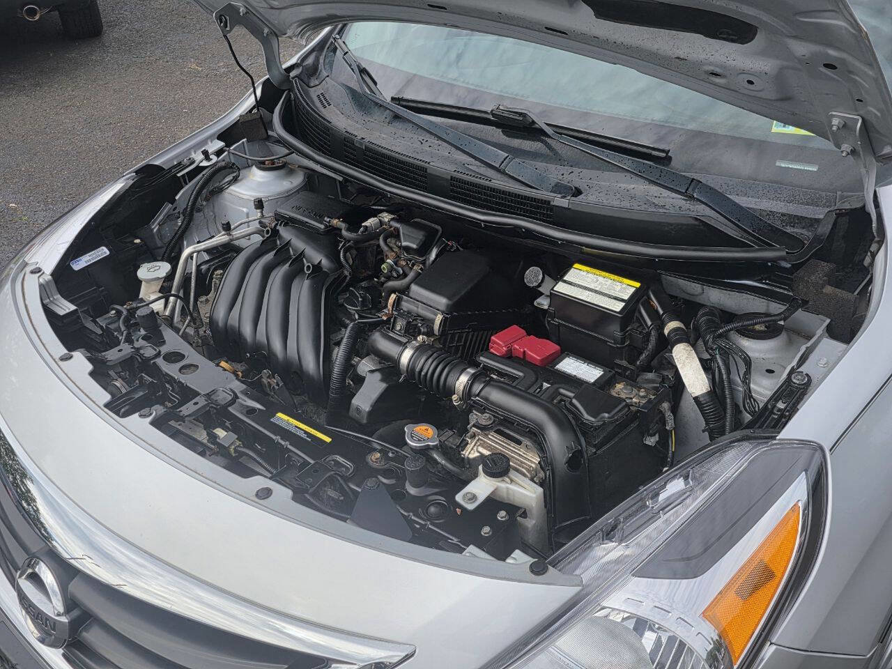 Used 2016 Nissan Versa SV image 20