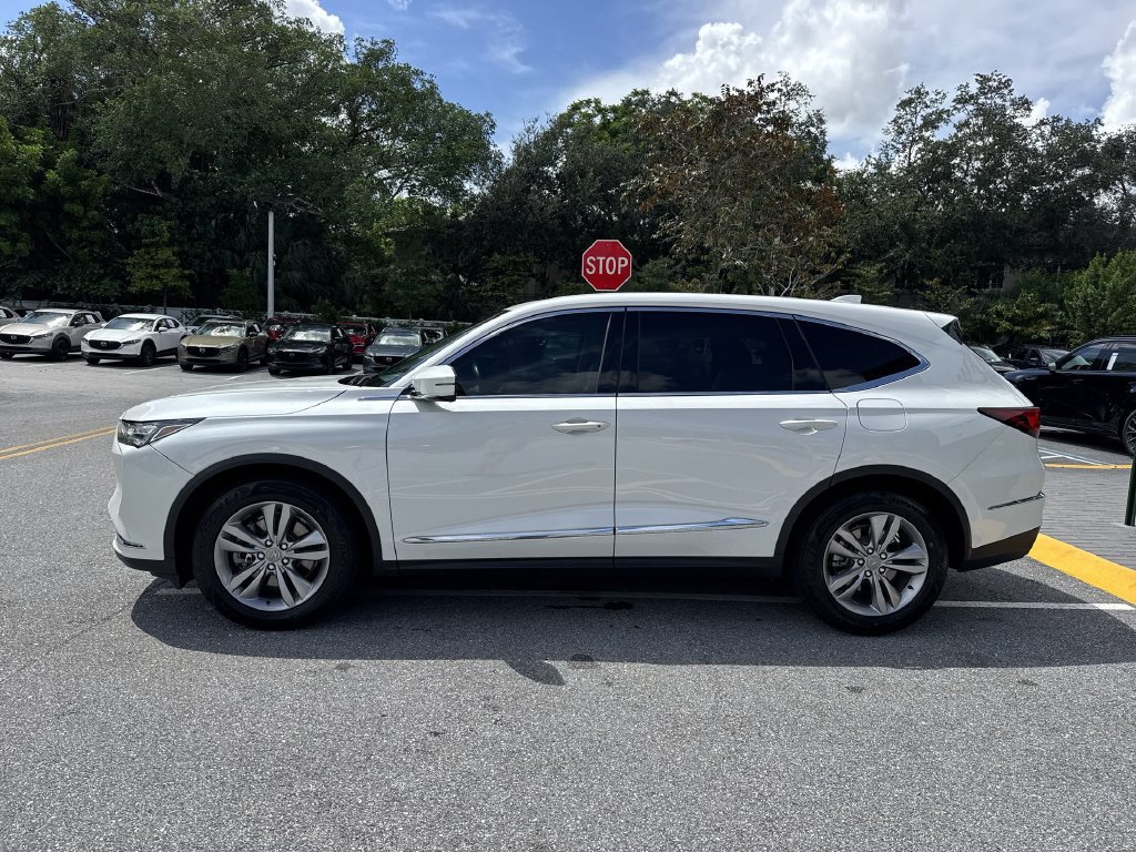 Used 2022 Acura MDX FWD image 11