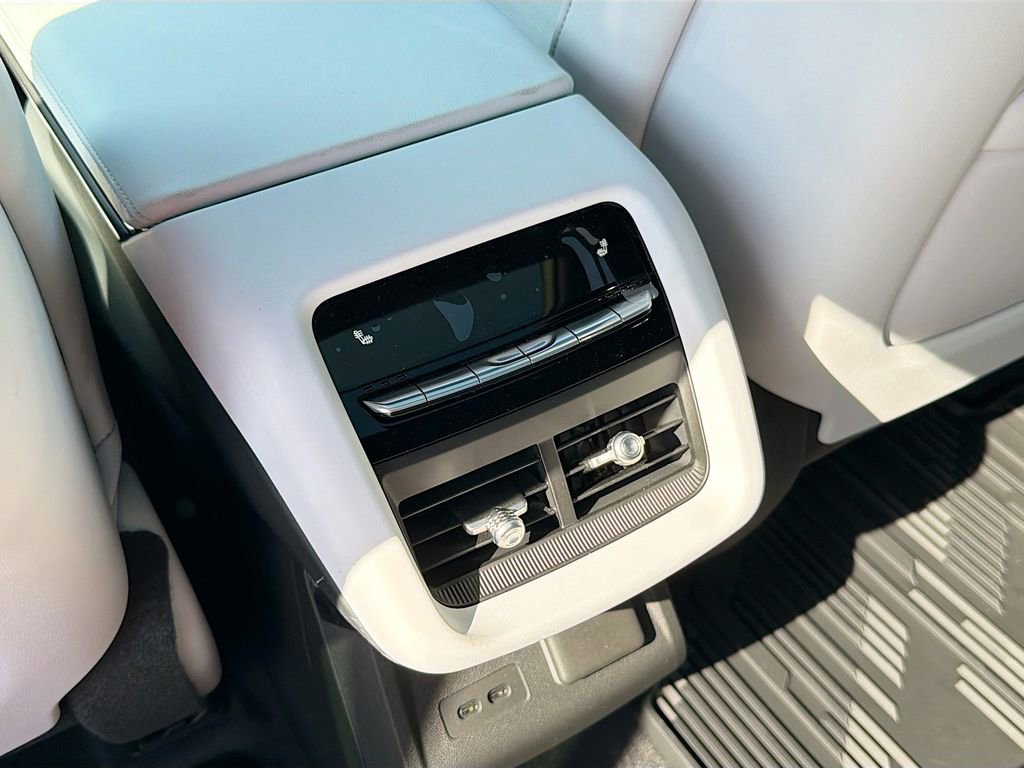 New 2026 Cadillac Lyriq Signature Sport image 27