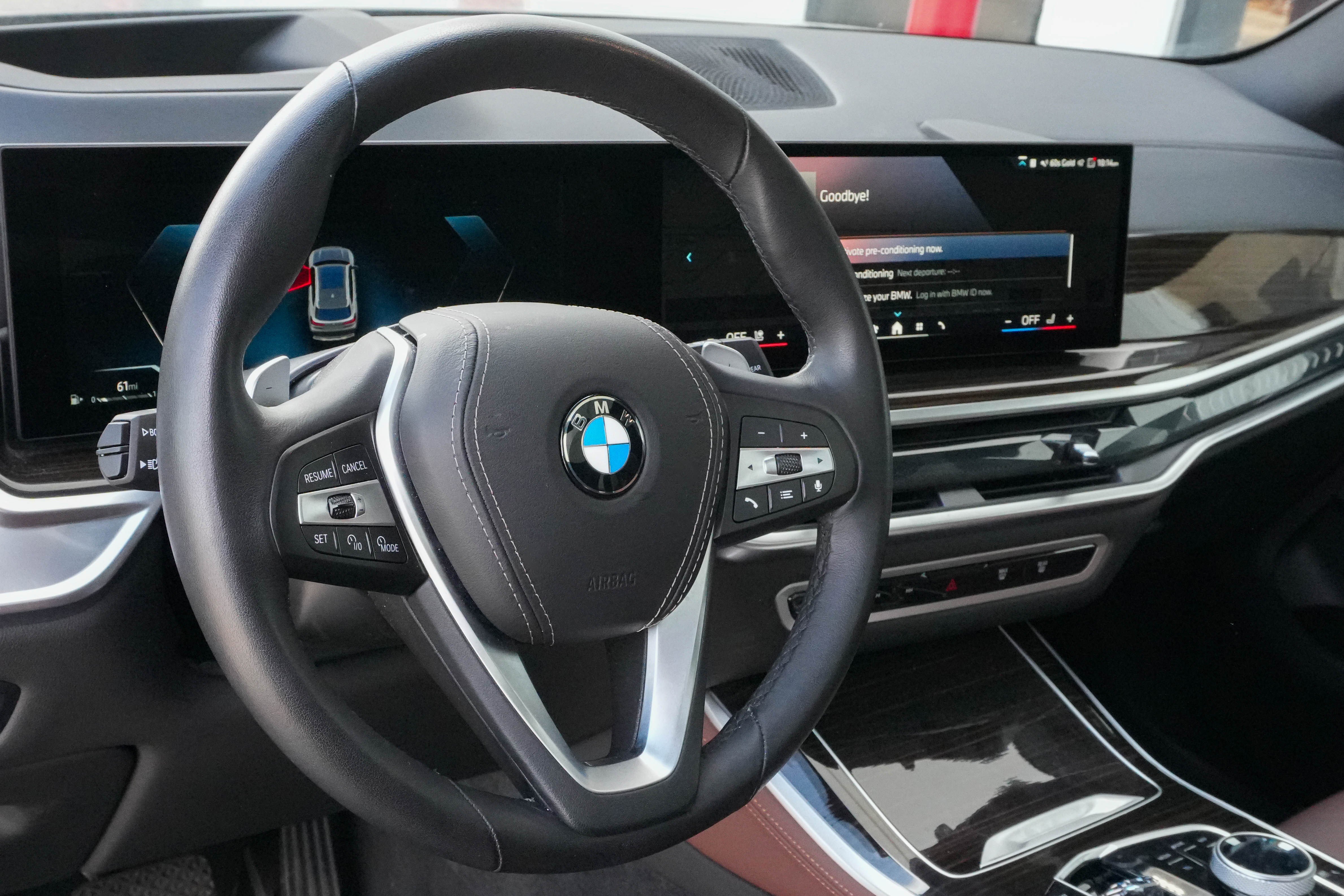Certified 2025 BMW X5 xDrive40i w/ Executive Package AWD/4WD image 9