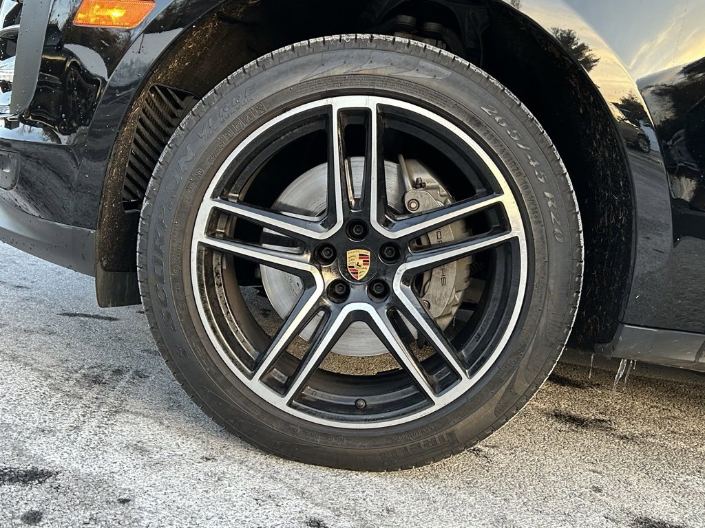 Certified 2020 Porsche Macan S image 14