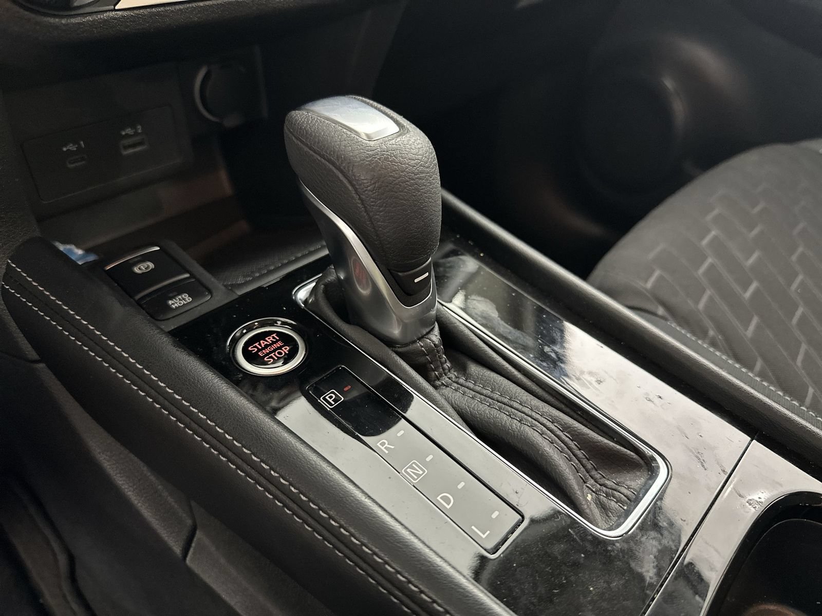 Certified 2024 Nissan Kicks SV FWD image 20