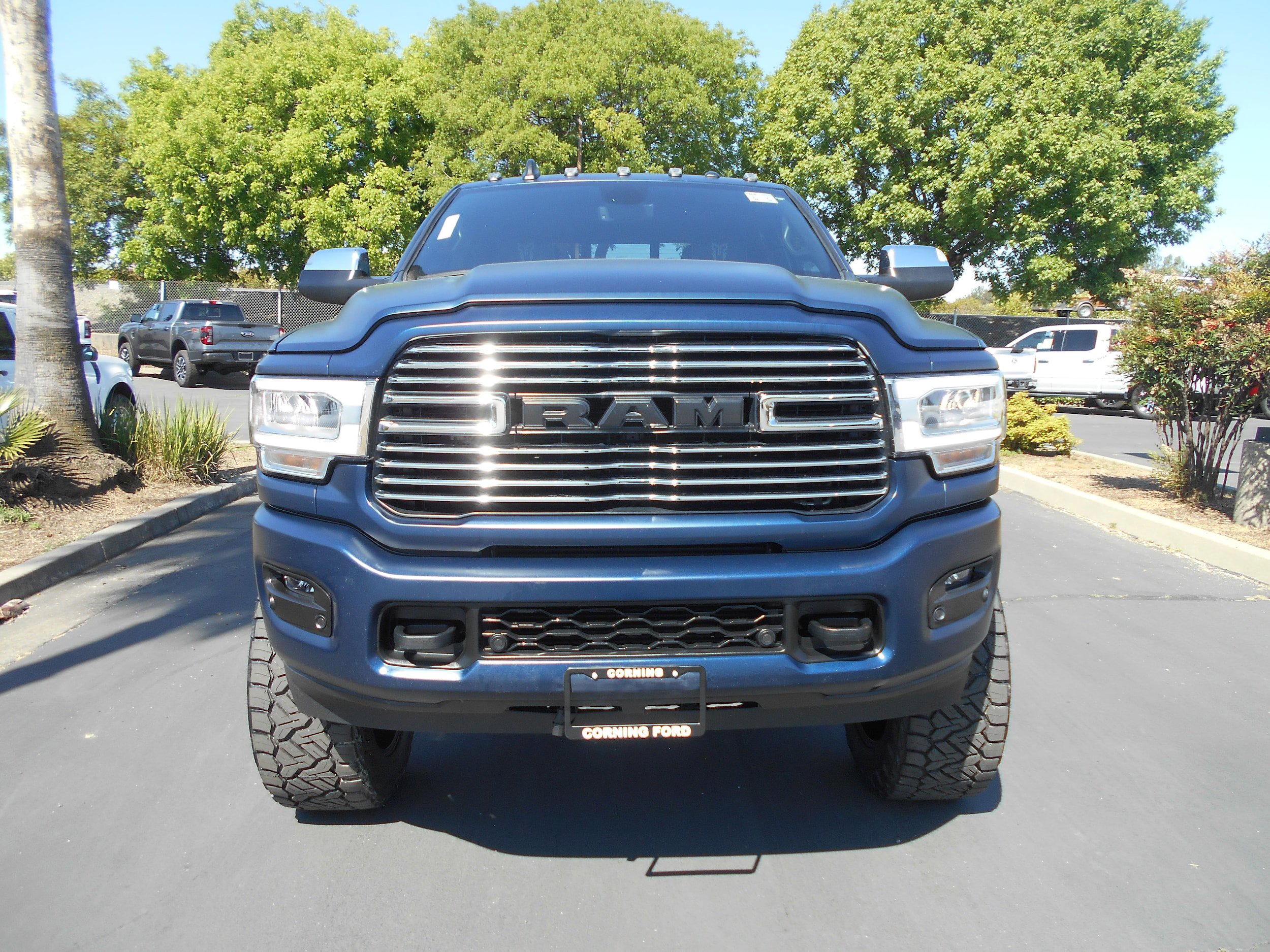 Used 2022 RAM 3500 Laramie AWD/4WD image 8