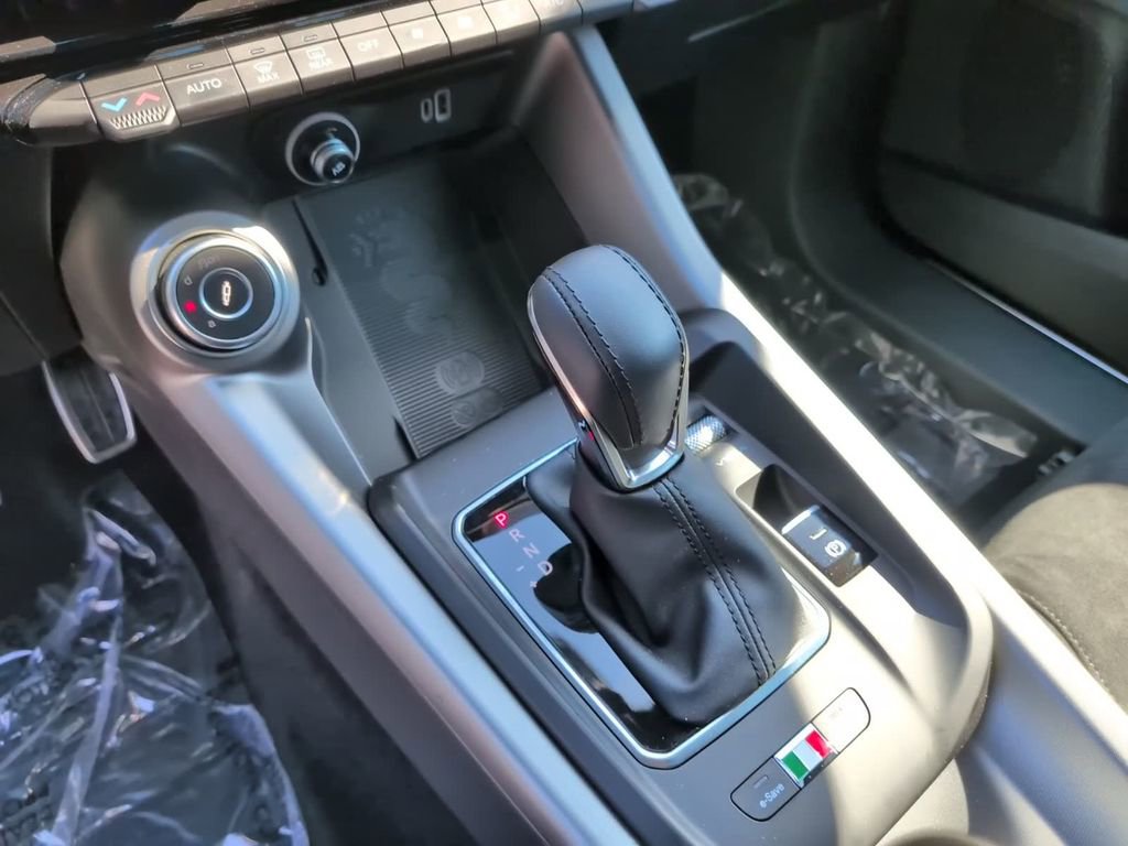 Used 2024 Alfa Romeo Tonale Veloce w/ Active Assist Package image 28