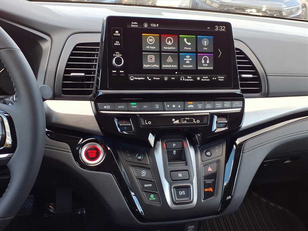 New 2026 Honda Odyssey Touring image 17