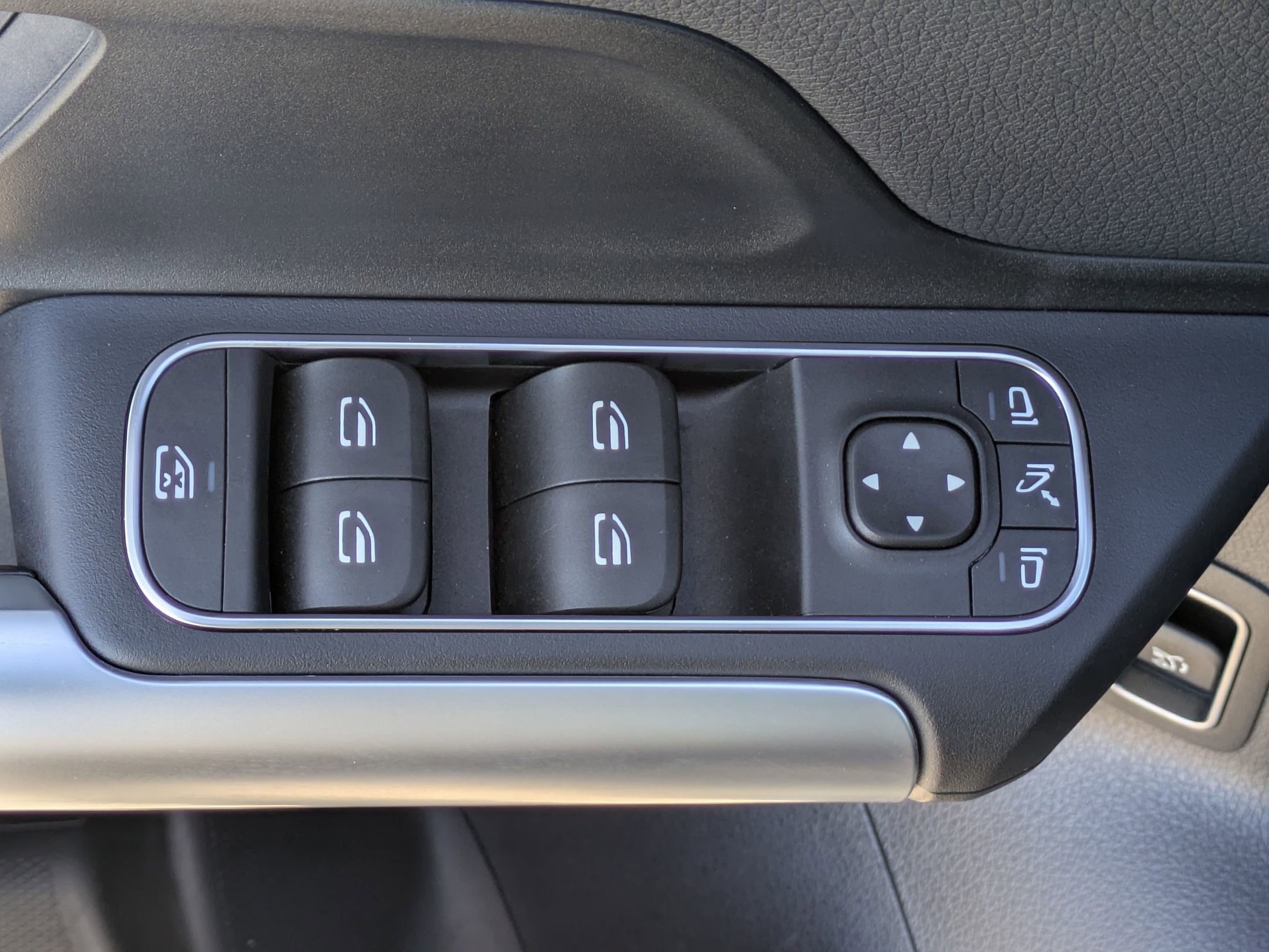 Used 2023 Mercedes-Benz GLA 250 4MATIC image 21